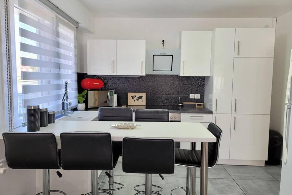 Le Lovelyhome Au Centre Avec Jacuzzi Et Sauna Proche Gare Et Parking Gratuit *