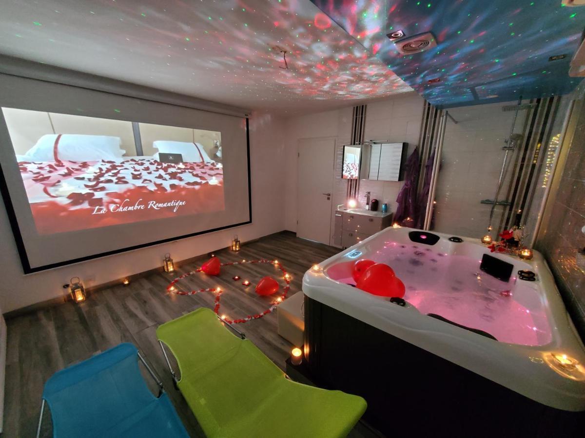 Apartment Le Lovelyhome Au Centre Avec Jacuzzi Et Sauna Proche Gare Et Parking Gratuit *