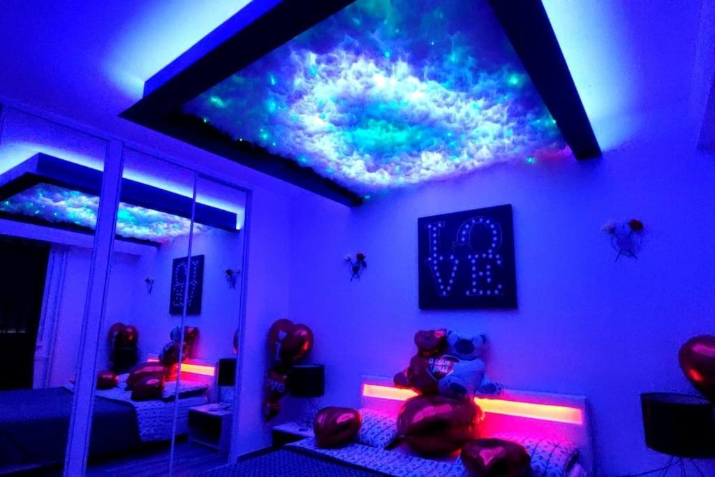 Apartment Le Lovelyhome Au Centre Avec Jacuzzi Et Sauna Proche Gare Et Parking Gratuit Colmar